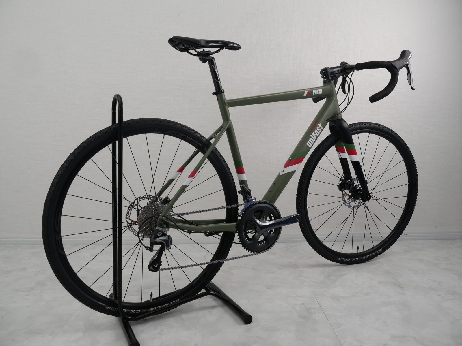 PAKHI 20SPEED - Front View